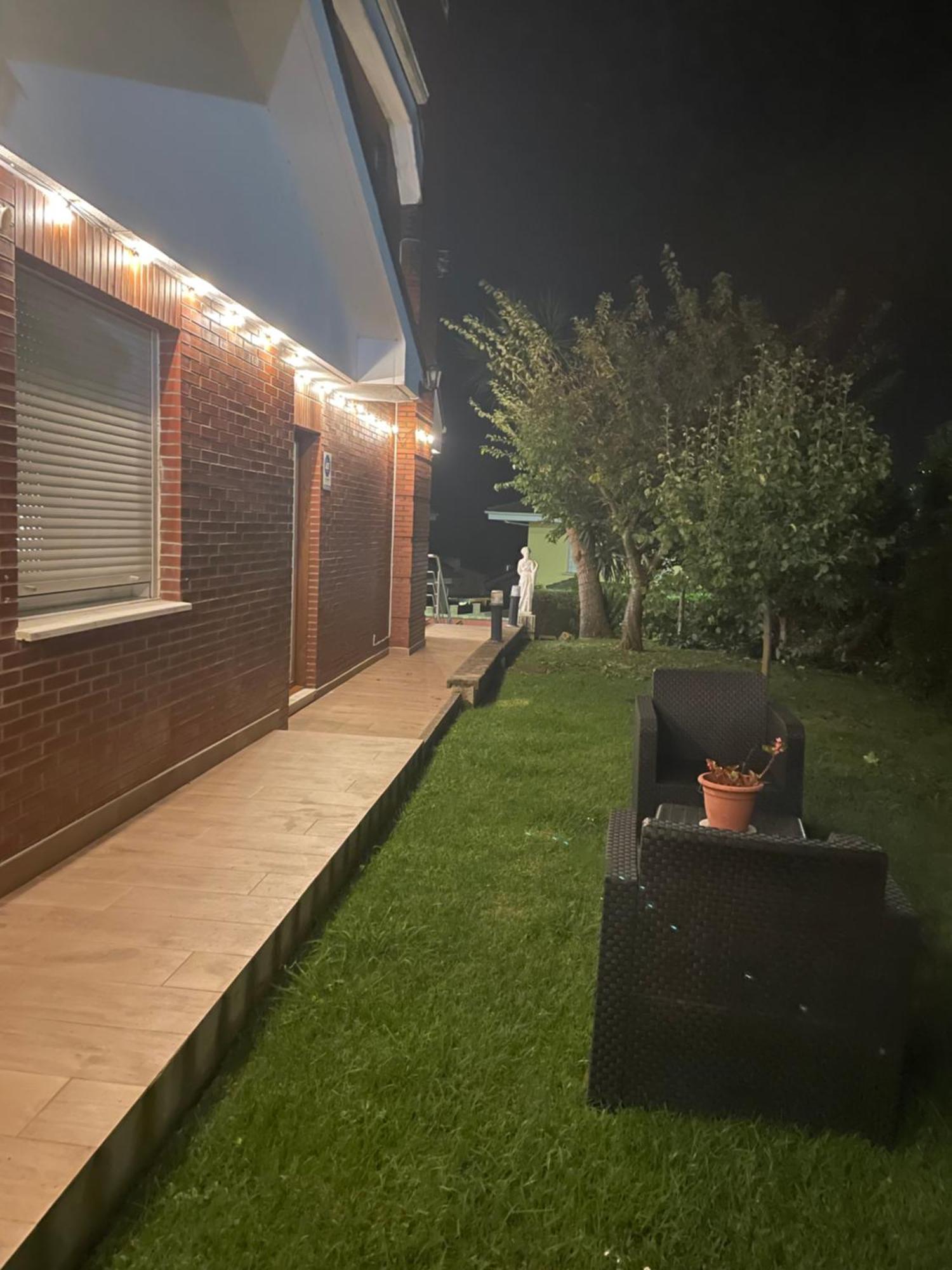 Habitacion Con Bano Privado Boó de Piélagos Exterior foto